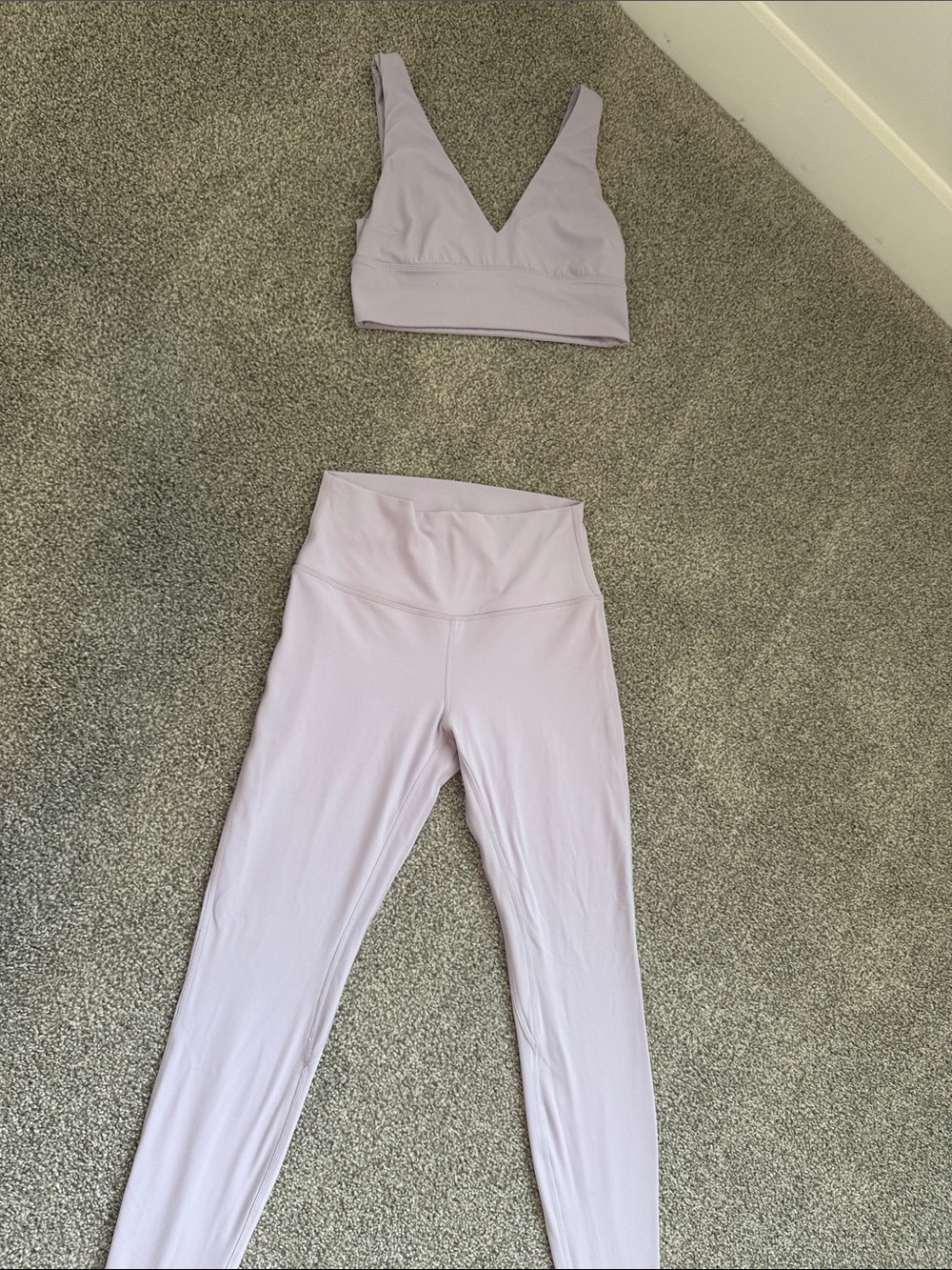 Lululemon Align Lavender V-Neck Sports Bra & High-Waist Leggings Set
